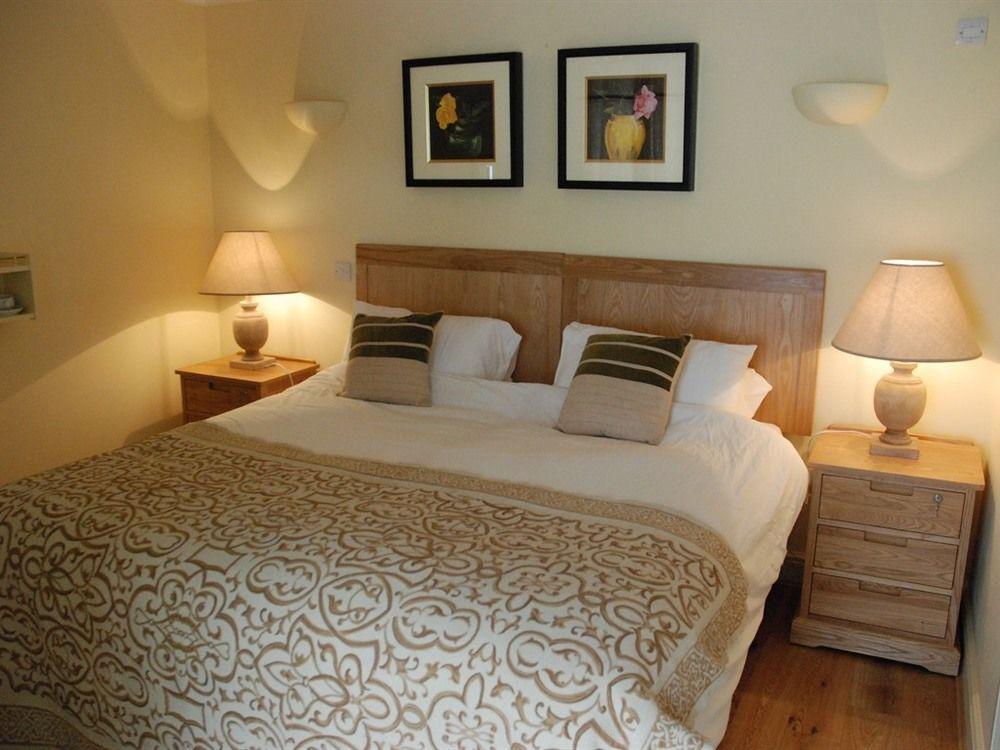 The Black Bull Inn Balsham Dış mekan fotoğraf